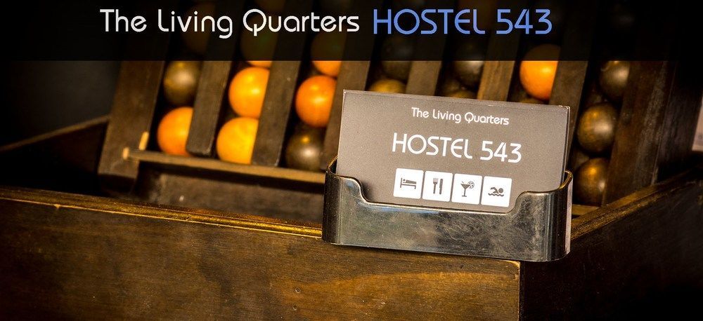 The Living Quarters Hostel 543 シェムリアップ エクステリア 写真